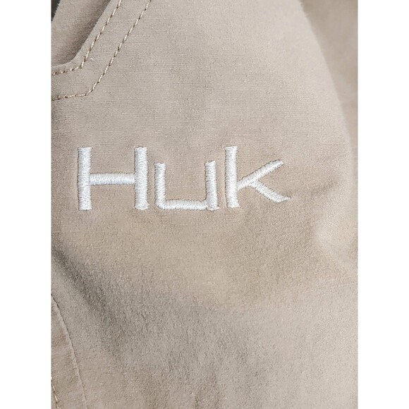Huk Performance Fishing Shorts Men's 2XL Beige Cargo Vented Stretch Quick Dry - Picture 7 of 9